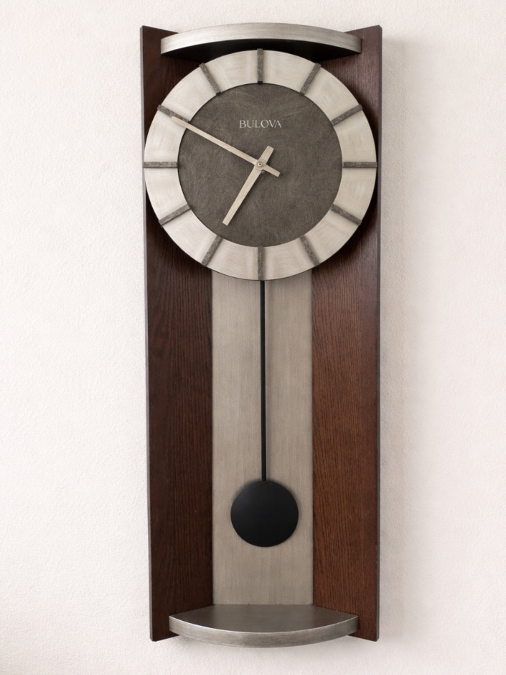 Bulova Newton Pendulum Wall Clock Espresso C4808 Works Great